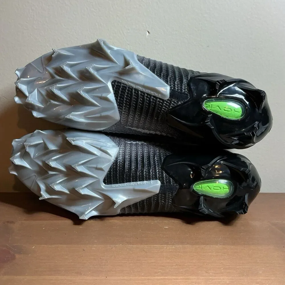Under Armour Blur Pro Black Silver Football Cleats Men’s Size 10 3028220-003